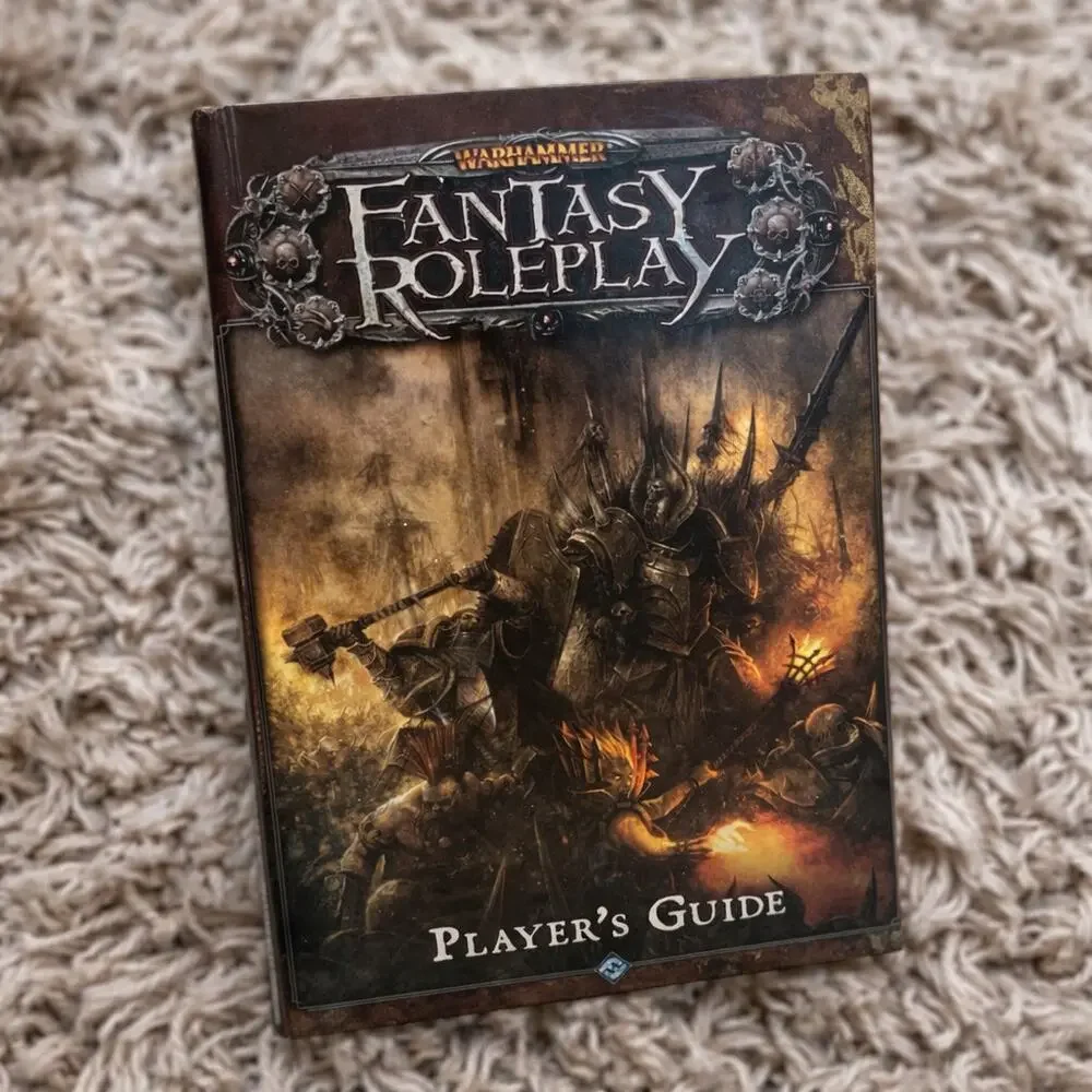 Warhammer Fantasy Roleplay Player’s Guide Hardcover RPG Tabletop Playing RARE